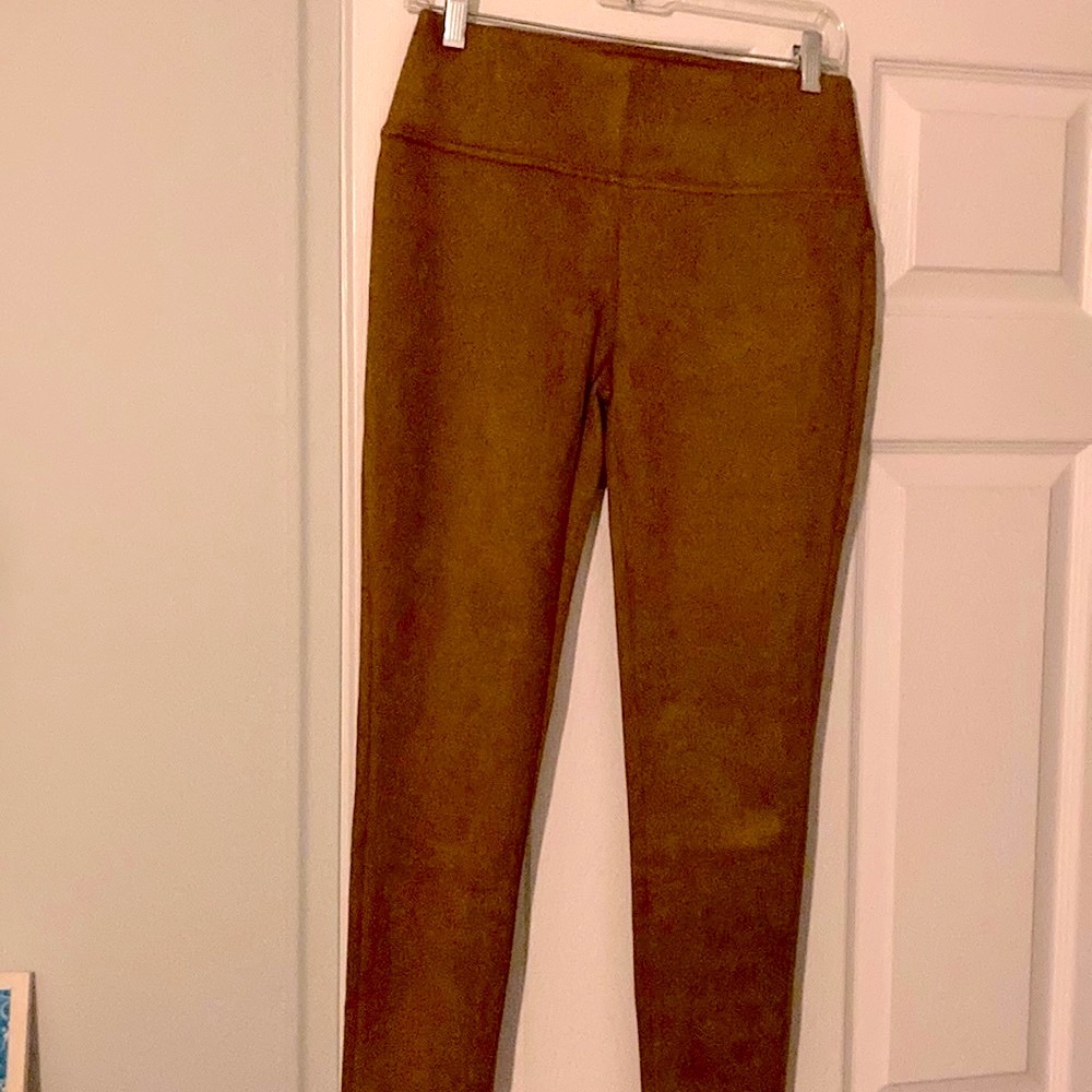 Vince Camuto faux suede legging